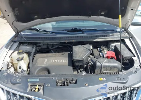 2011 Lincoln Mkx z USA, uszkodzony, nr VIN 2LMDJ8JK1BBJ28293